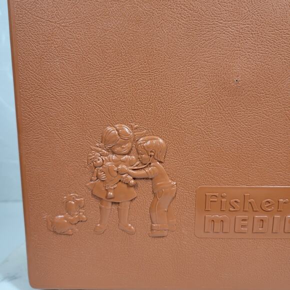 Vtg Fisher Price Medical Kit 1970s Dr Nurse Kit Case Kids Pretend Play Toy - Picture 14 of 15